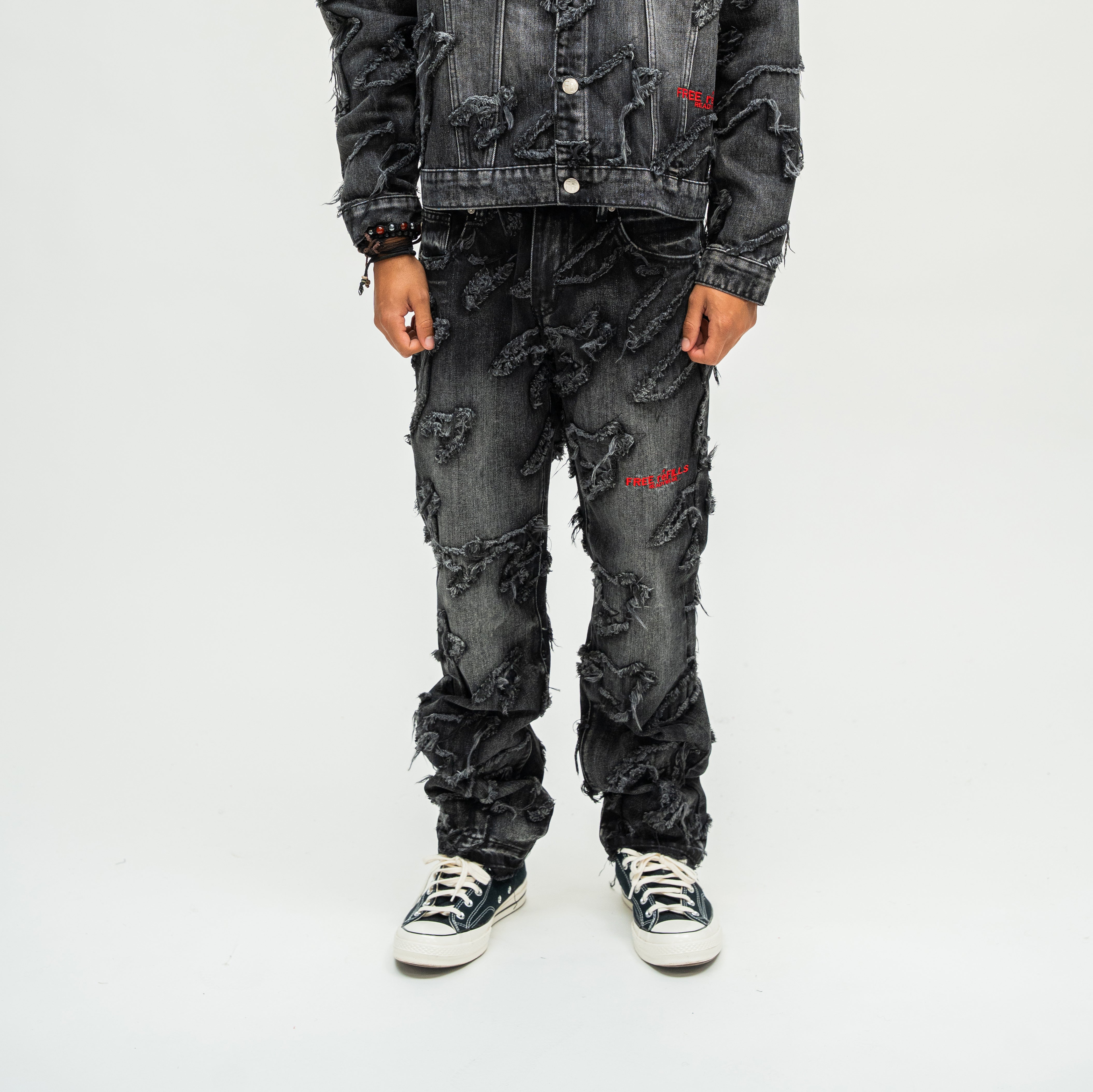 Checks Distressed Denim Pants - Black