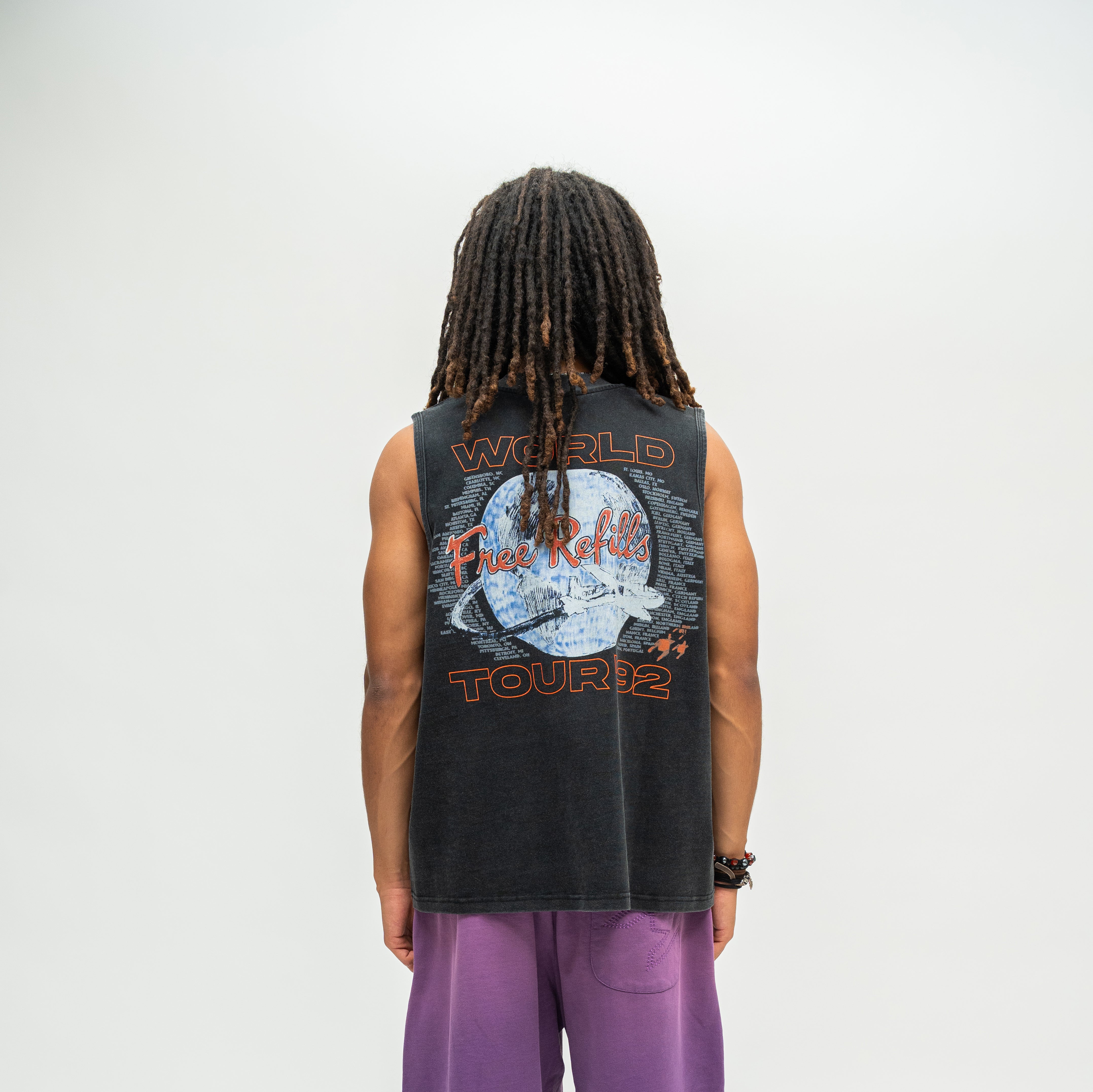 World Cut-Off Tee - Black