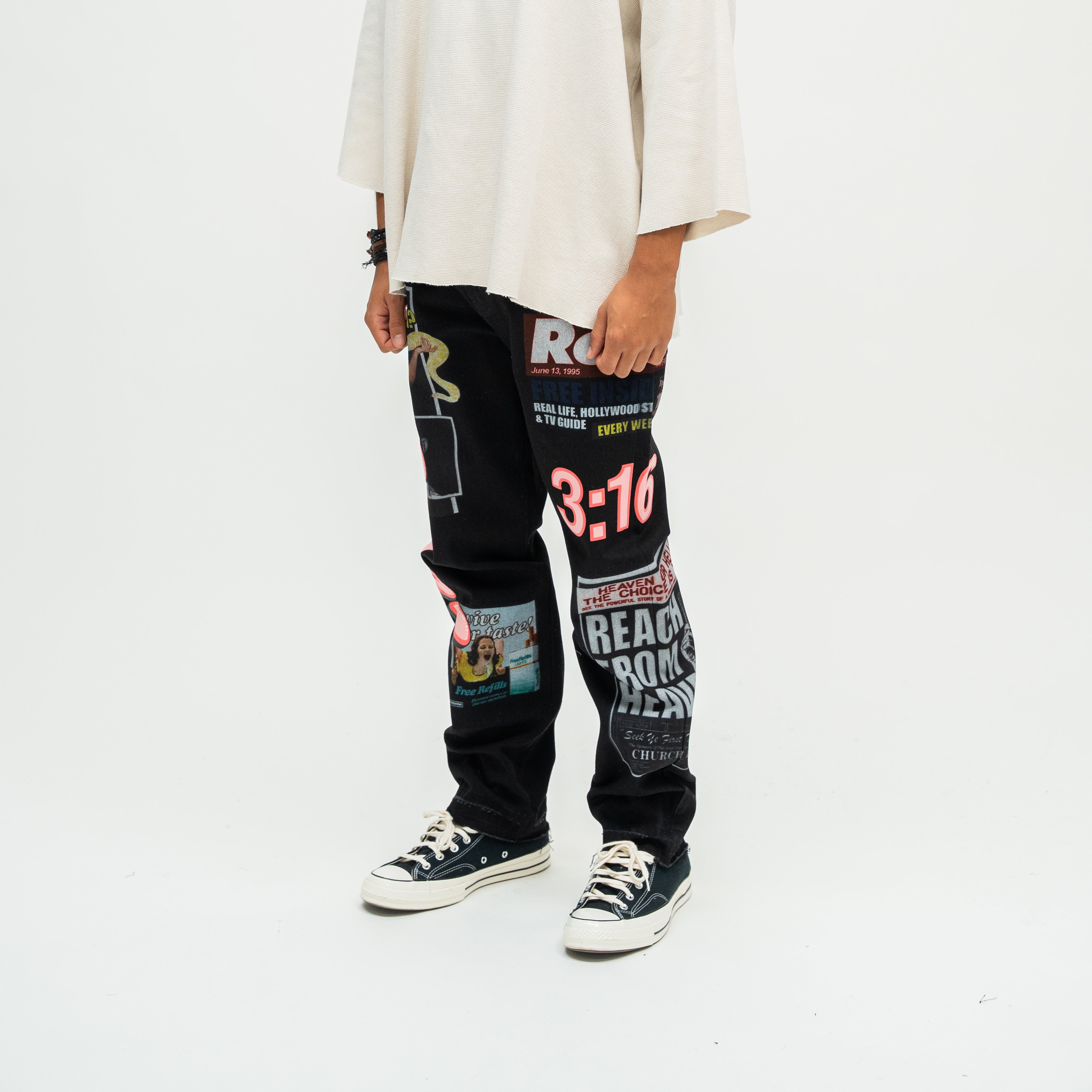 Tabloid Denim Pants - Black